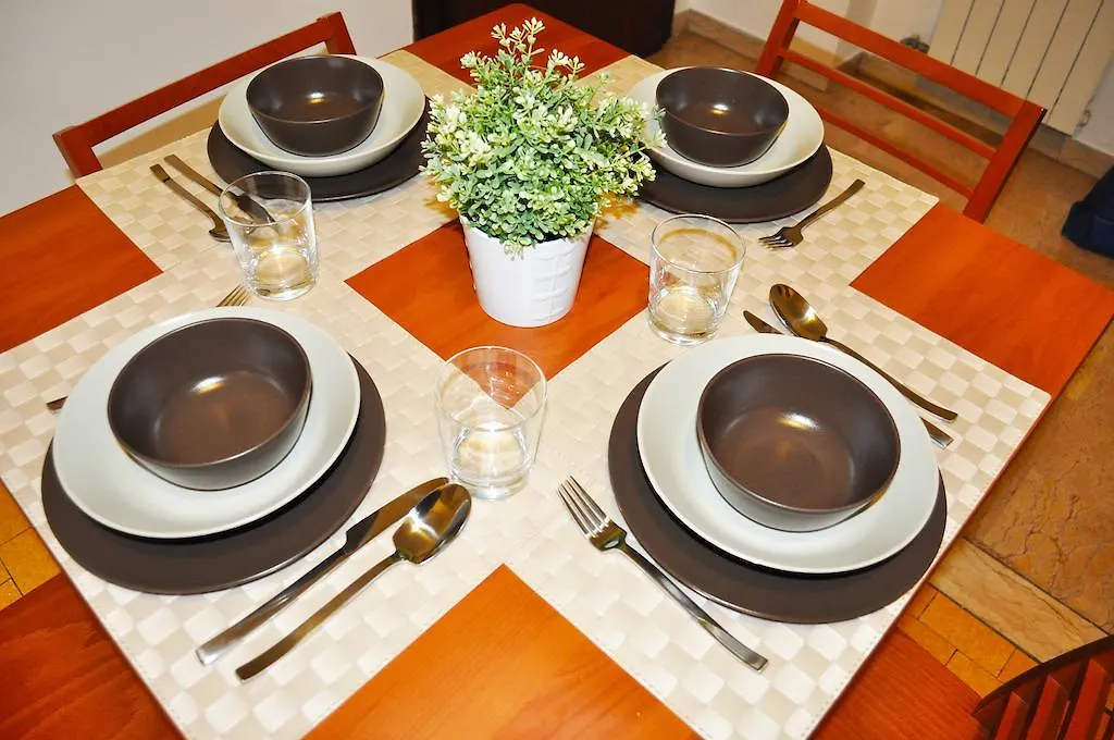 Apartment Piazza Meucci Italy